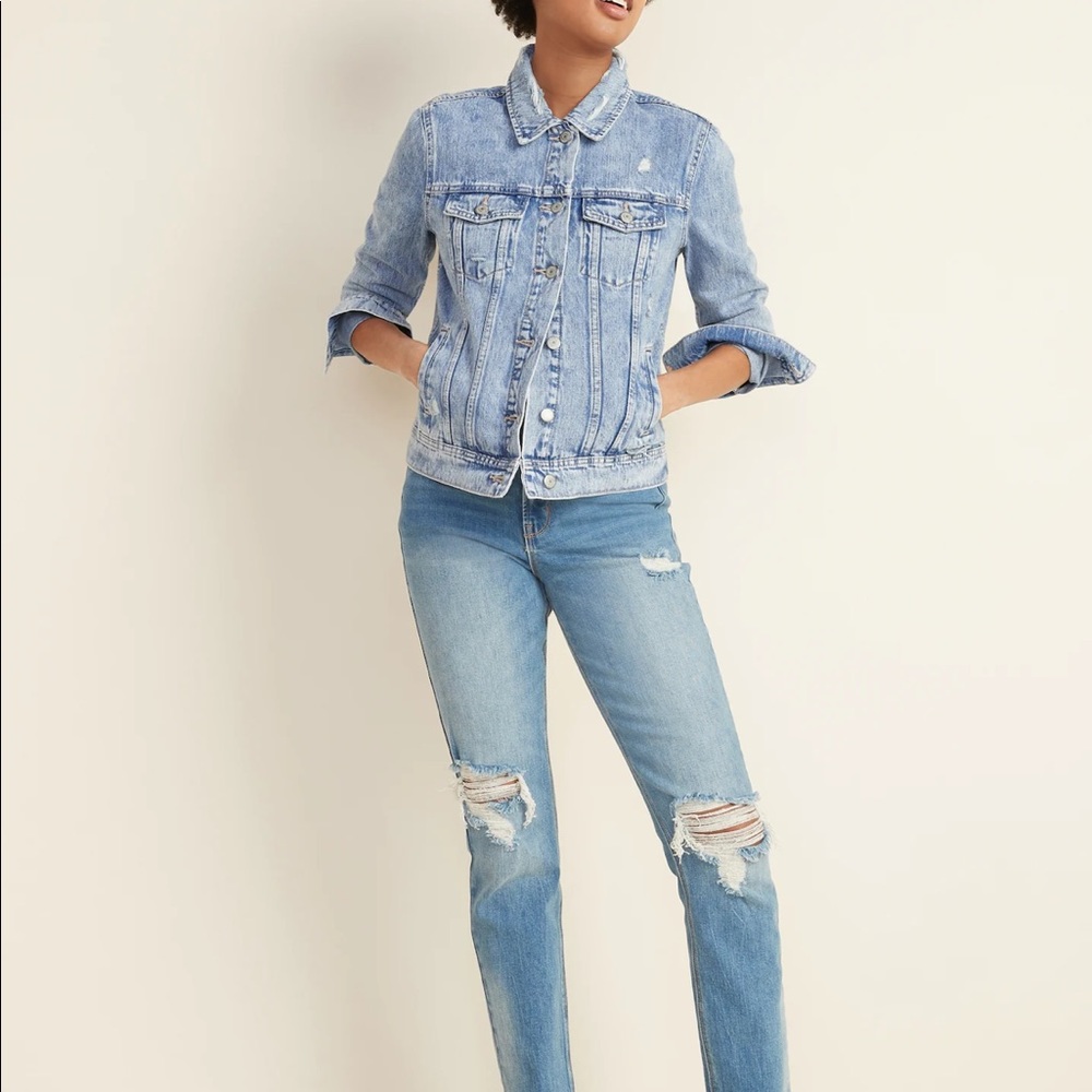 Distressed jean jacket - Picture 3 of 5